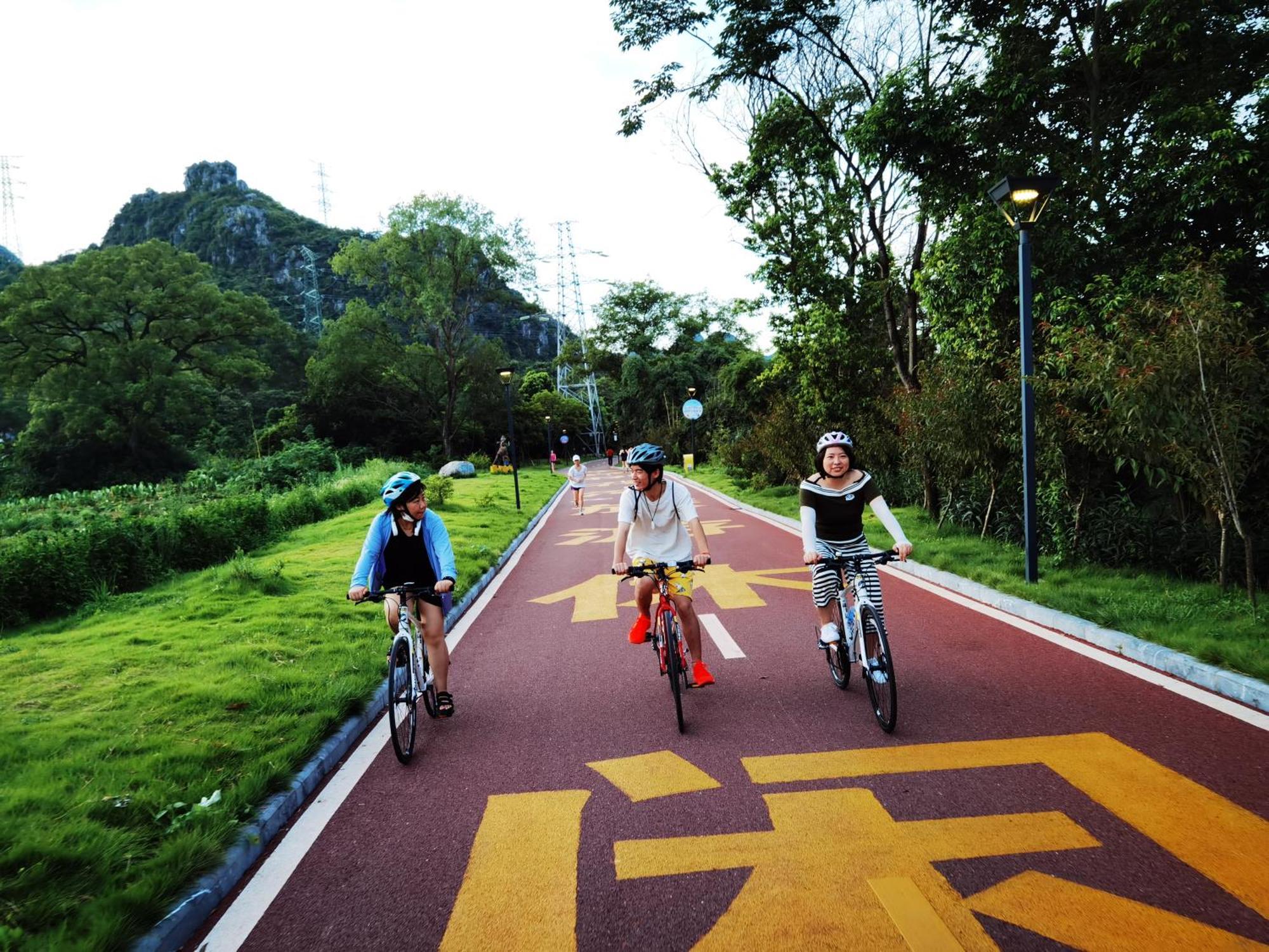 Guilin Bonjour Boutique Hotel- Free Pick Up Service Over 3 Nights Exterior photo